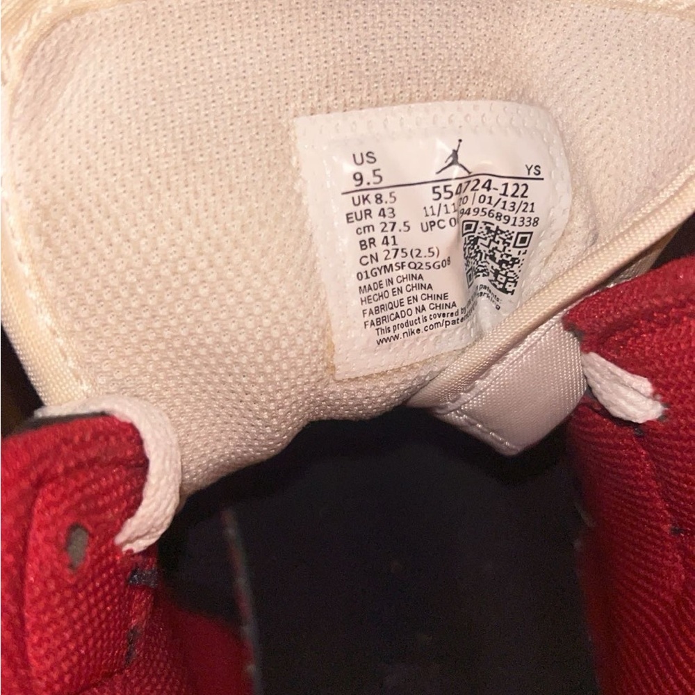 red jordan 1